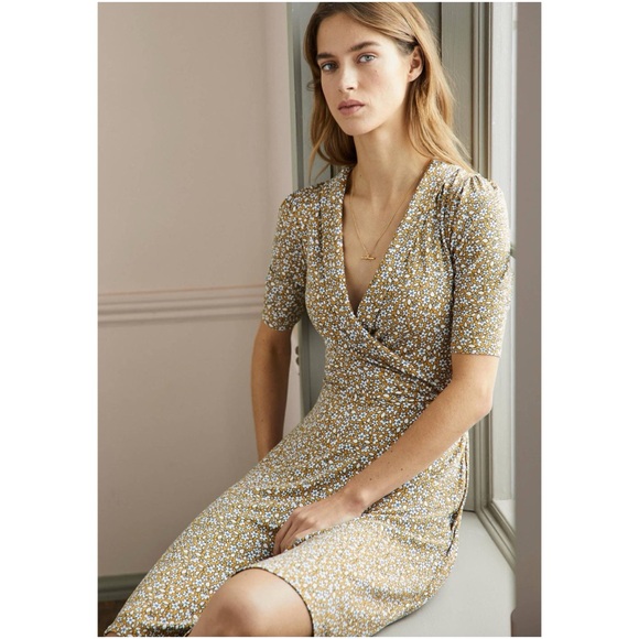 Boden Fixed Wrap Jersey Dress in Brioche Blooming Bud Floral Print, Size US 12L - Picture 4 of 11
